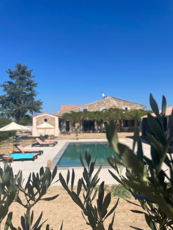 Les Mazets Du Pas Otel Gréoux-les-Bains Dış mekan fotoğraf