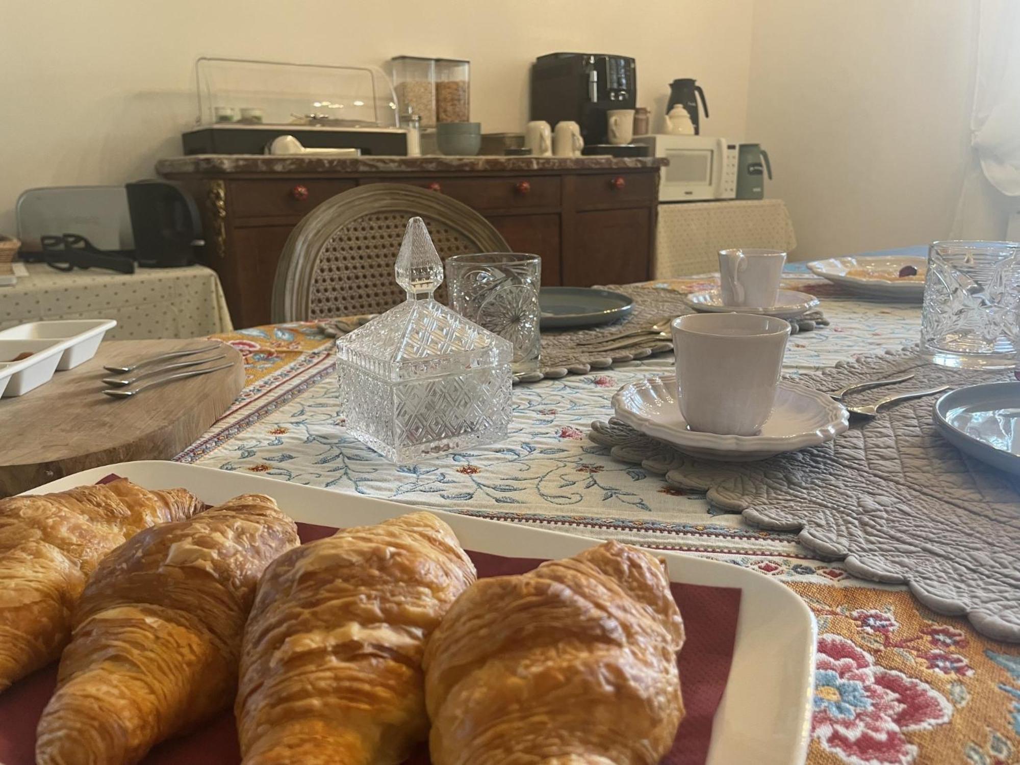 Les Mazets Du Pas Otel Gréoux-les-Bains Dış mekan fotoğraf